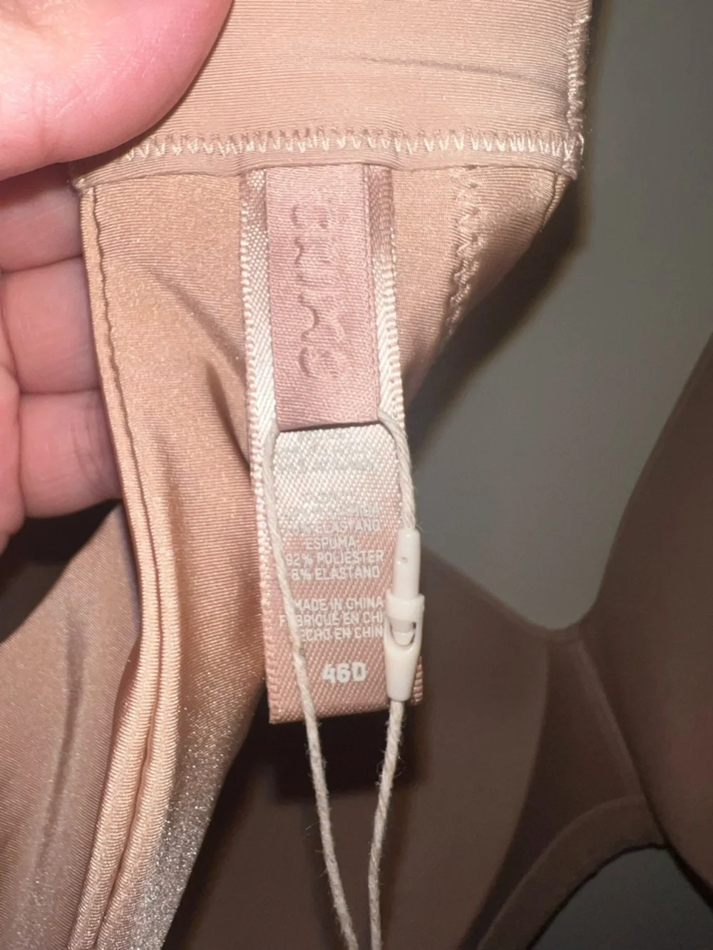 SKIMS Wireless Lightly Lined Bra 46D Sienna‎ Nude NWT - Picture 10 of 13